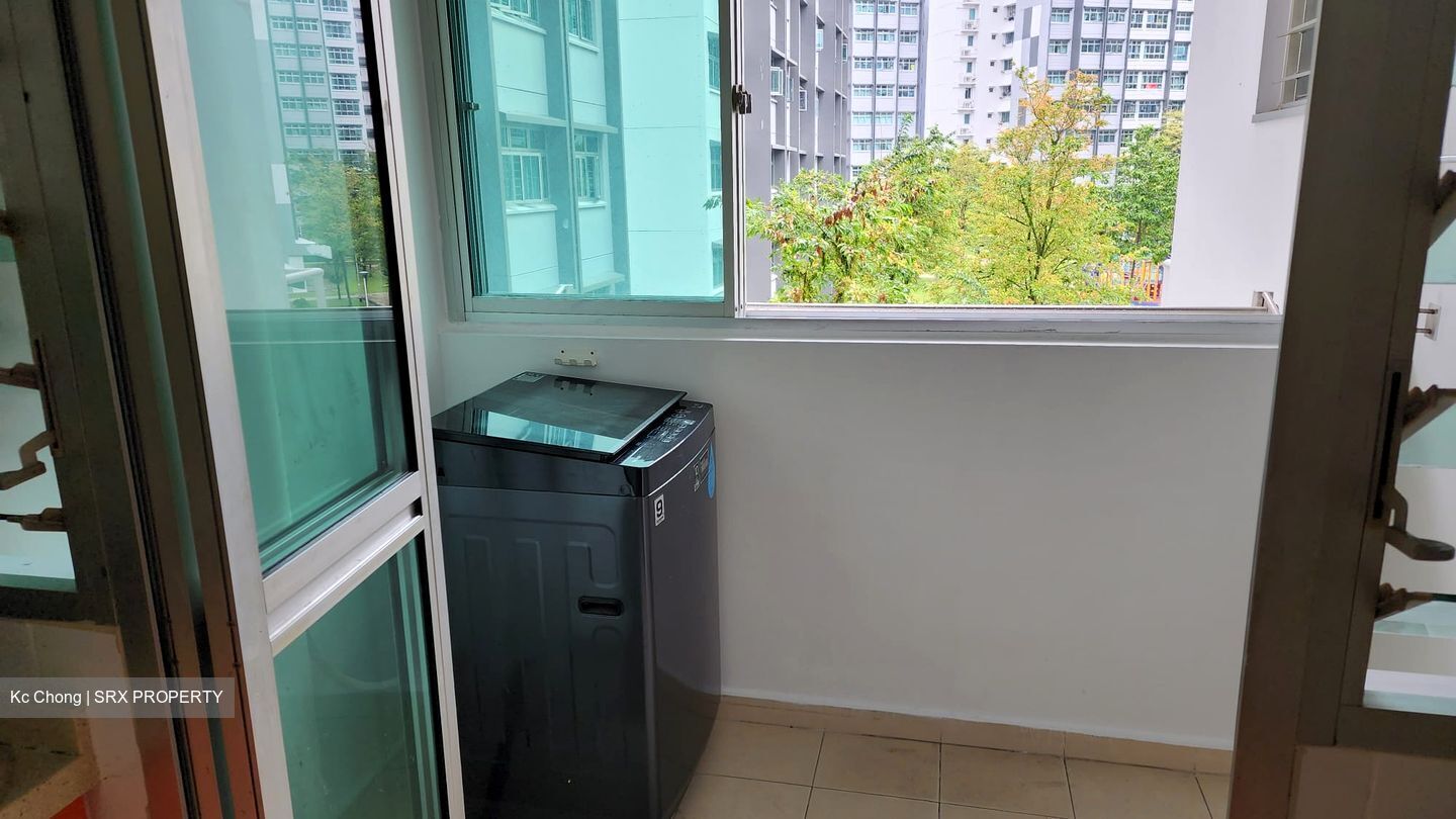 Blk 431A Vista Spring @ Yishun (Yishun), HDB 4 Rooms #375595571